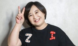 圈内爆料贾玲是谁啊,贾玲背后的神秘身份，圈内爆料引热议